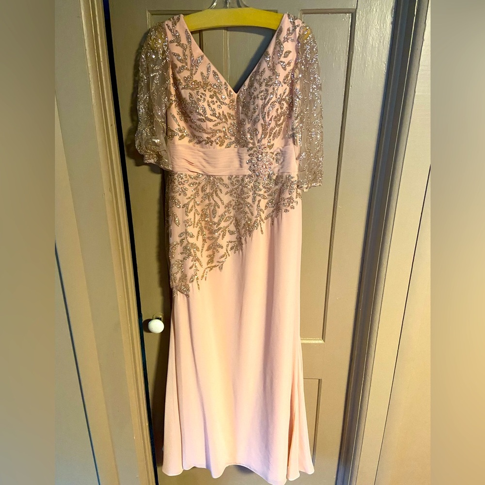 CAMERON BLAKE DRESS. Size 12/14 dress. Peach dress with cascading gold glitter.